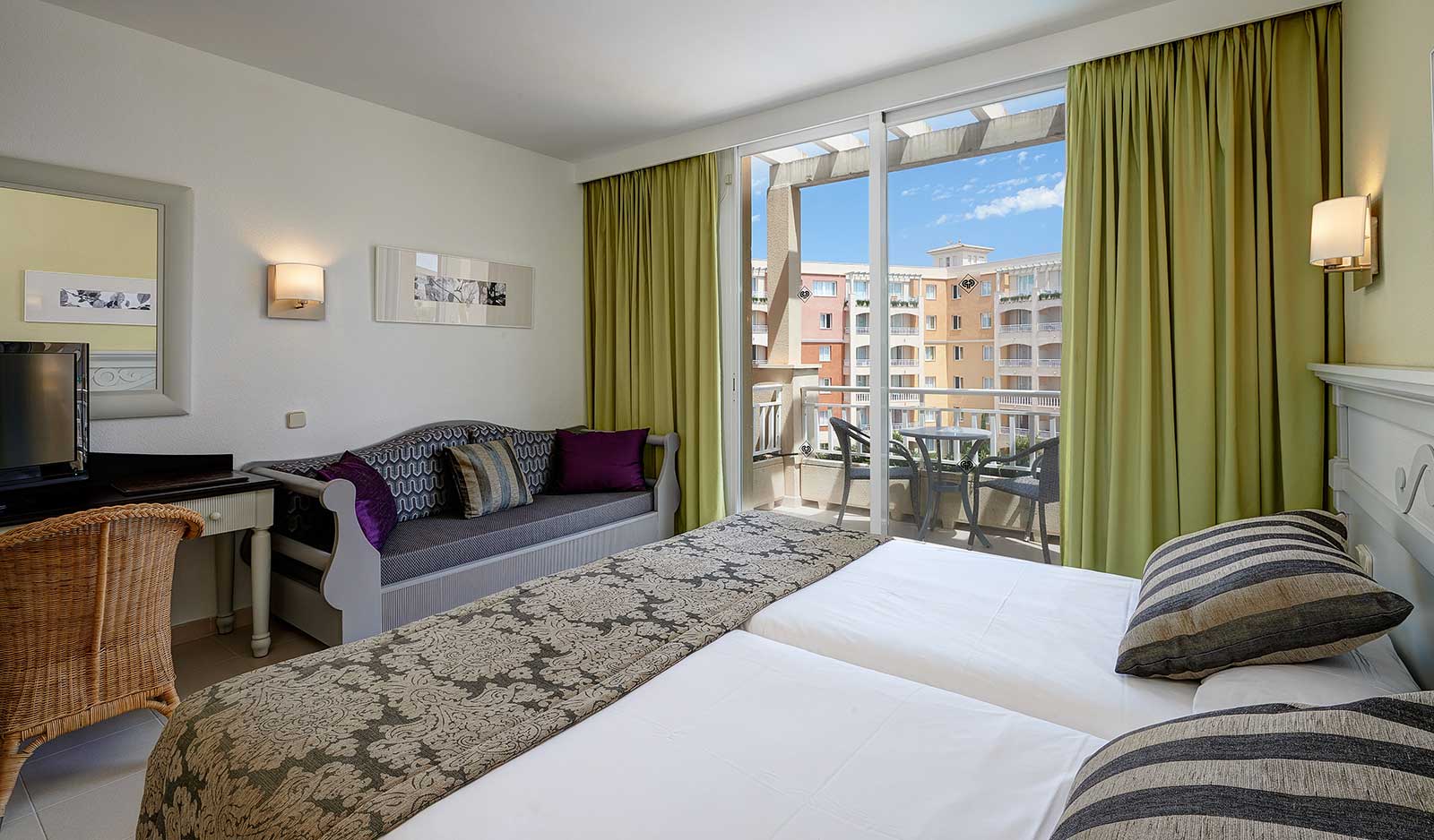 Protur Aparthotel Vista Badia In Sa Coma Majorca Europe