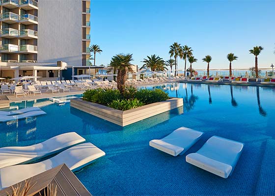 Hotel en primera línea de playa en Cala Millor, Protur Playa Cala Millor Hotel