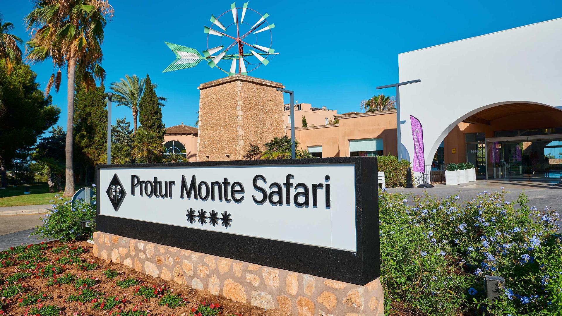 Entrance - Protur Monte Safari (Holiday Village Majorca)