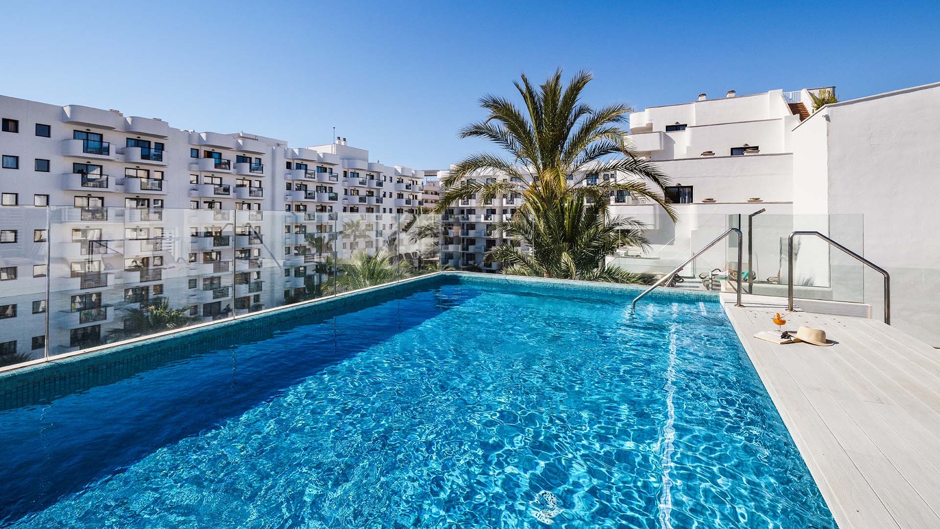 Protur Palmeras Playa Hotel Roof Pool