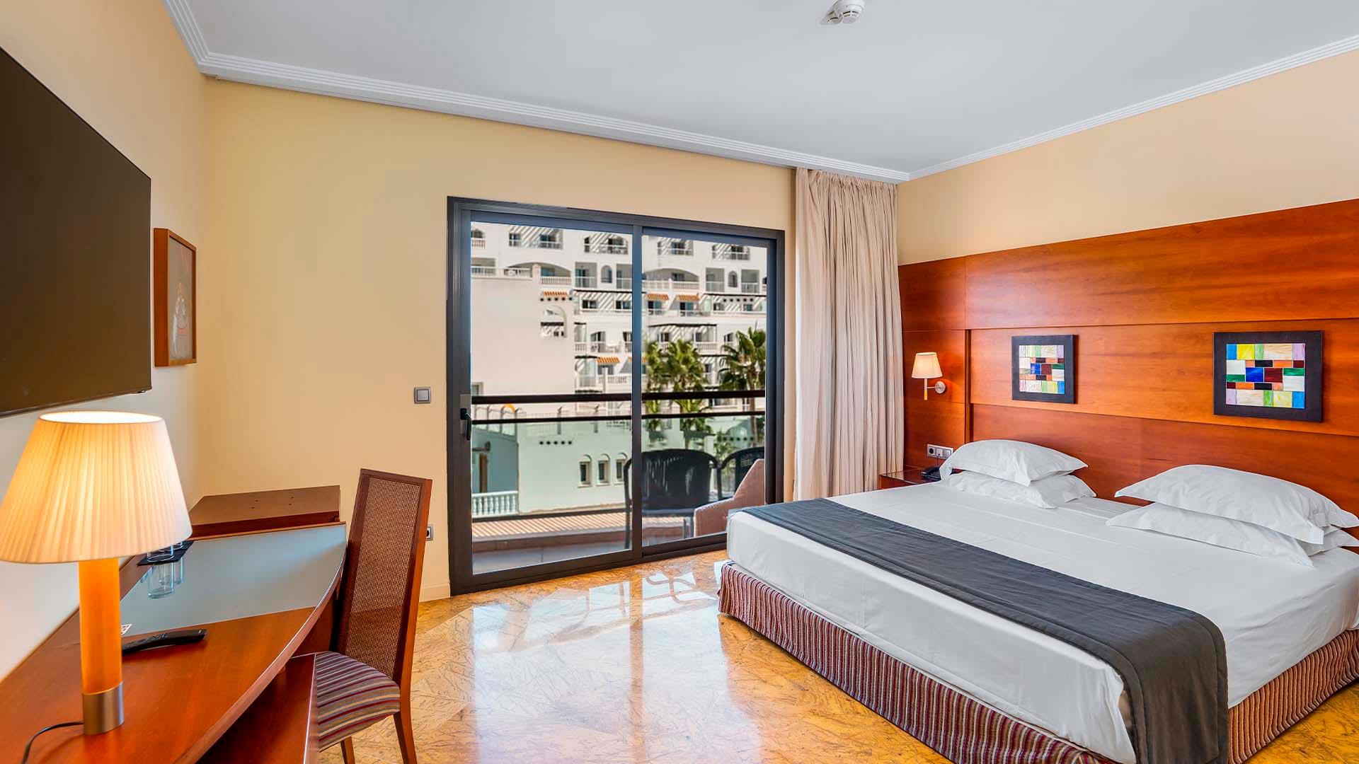 Suite Protur Roquetas Hotel & Spa