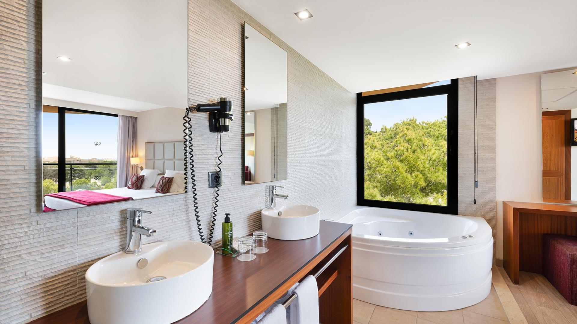 Junior Suite Superior Protur Turo Pins Hotel