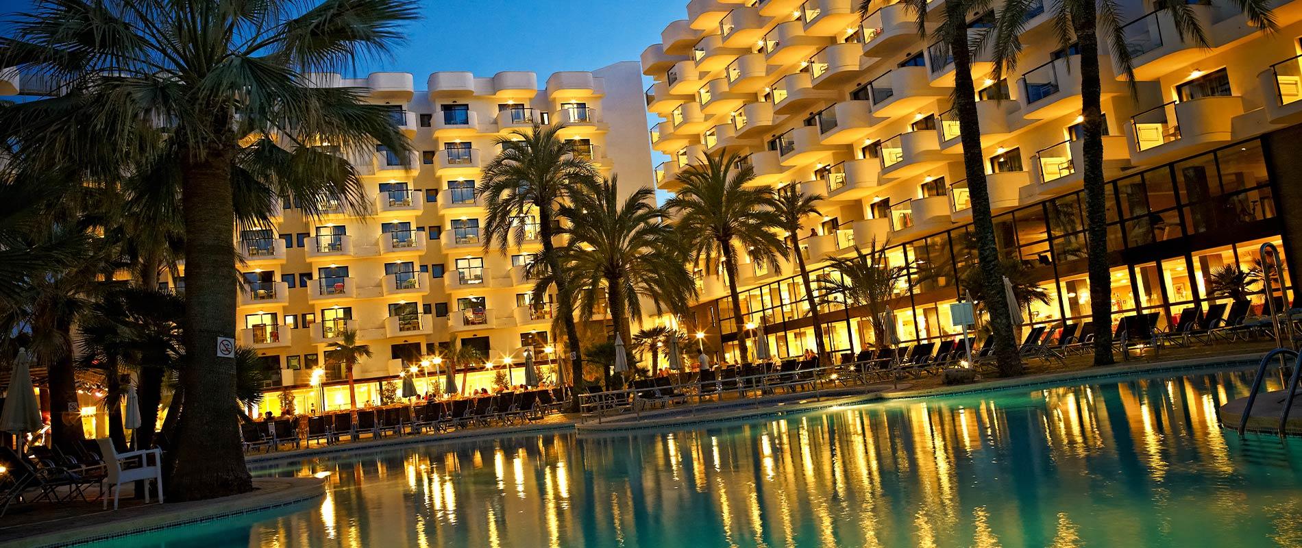 Protur Palmeras Playa Hotel - 4 Estrellas -  Sa Coma, Mallorca