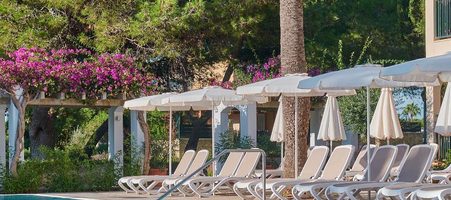 Sun terrace Protur Bahia Azul apartaments