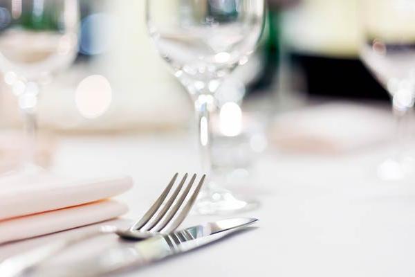 “Al fresco” dining with live music, every Thursday night at the Protur Biomar Gran Hotel & Spa *****