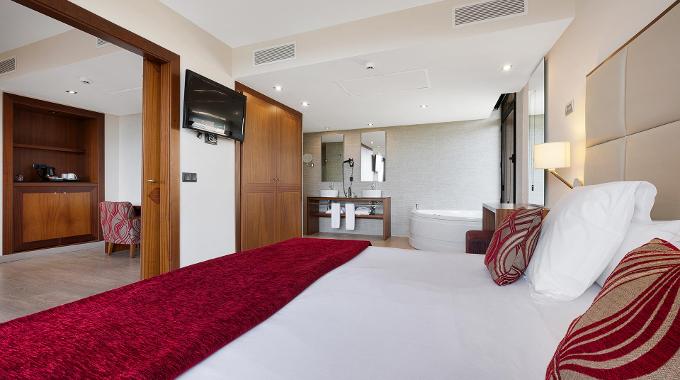 Junior Suite Superior Protur Turo Pins Hotel